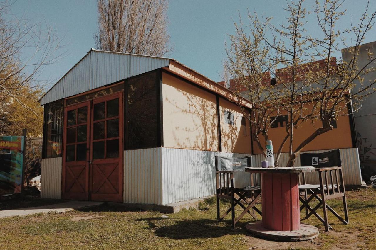 Hostel Cambalache Bed & Beer 埃尔卡拉法特 外观 照片